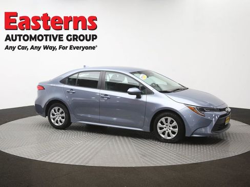 Used 2023 Toyota Corolla LE FWD image 46