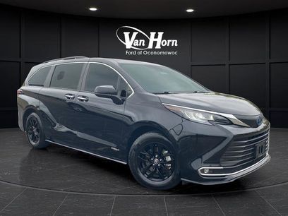Used 2021 Toyota Sienna XLE w/ XLE Plus Package