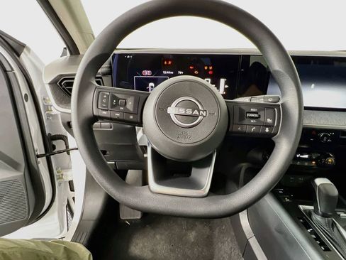 New 2026 Nissan Kicks SV w/ Cold Weather Package AWD/4WD image 9