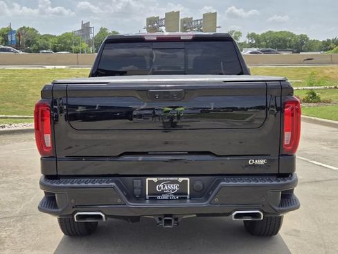 Used 2023 GMC Sierra 1500 AT4 w/ AT4 Premium Package AWD/4WD image 6