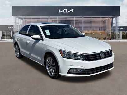 Used 2017 Volkswagen Passat 1.8T SE
