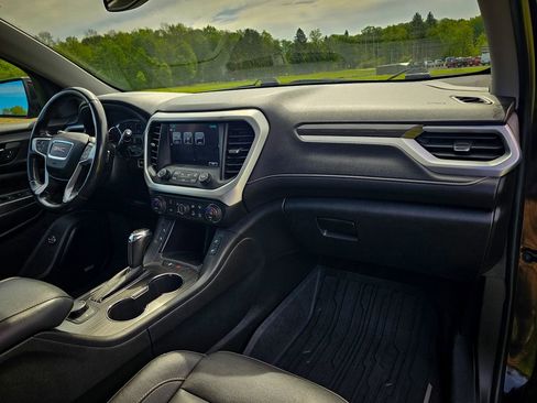 Used 2019 GMC Acadia SLT AWD/4WD image 40