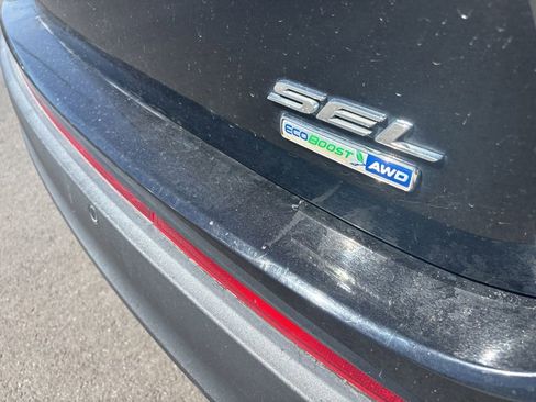 Used 2017 Ford Edge SEL AWD/4WD image 16
