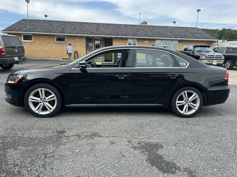 Used 2014 Volkswagen Passat TDI SE FWD image 6