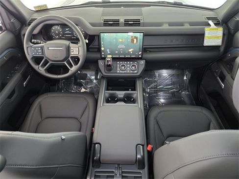 New 2026 Land Rover Defender 110 S image 4