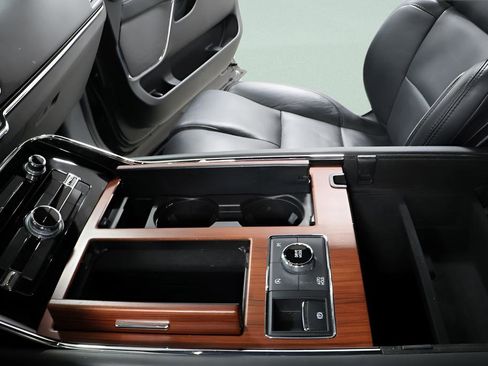 Used 2022 Lincoln Navigator Reserve image 20