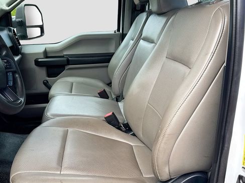Used 2022 Ford F250 XL RWD image 18