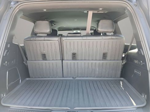 Used 2022 Jeep Wagoneer Series III w/ Convenience Group I AWD/4WD image 10