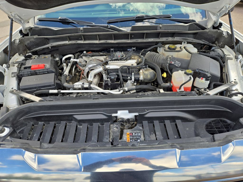 Used 2023 GMC Sierra 1500 AT4 w/ AT4 Premium Package AWD/4WD image 28