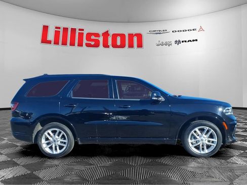 Used 2024 Dodge Durango GT image 2