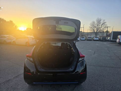 Used 2020 Nissan Leaf S w/ S Charge Package image 12