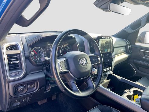 Used 2023 RAM 1500 Laramie AWD/4WD image 9