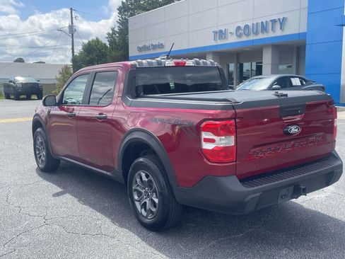 Used 2025 Ford Maverick XLT w/ Equipment Group 302A AWD/4WD image 5