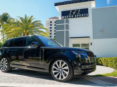 Used 2023 Land Rover Range Rover Long Wheelbase Autobiography image 99