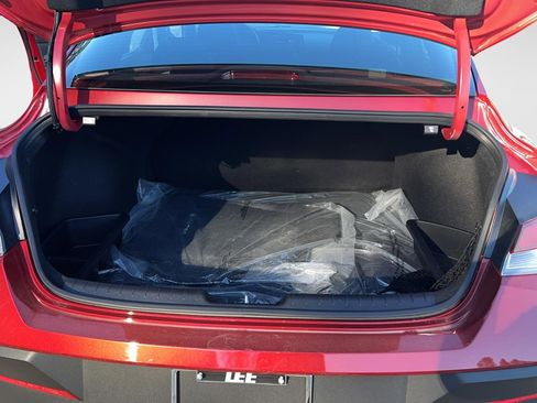 Certified 2025 Hyundai Elantra Sport image 16