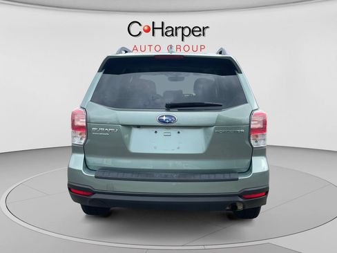 Used 2018 Subaru Forester 2.5i Premium w/ All-Weather Package AWD/4WD image 4