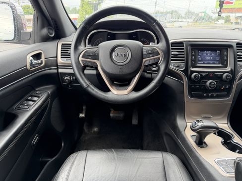 Used 2014 Jeep Grand Cherokee Limited AWD/4WD image 18