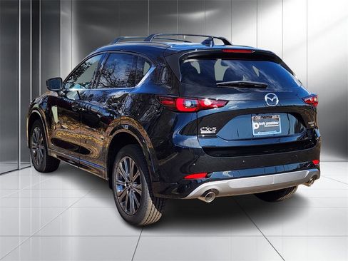 New 2025 MAZDA CX-5 Signature image 32