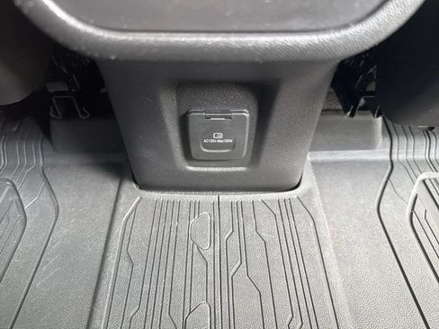 Used 2024 GMC Terrain Denali w/ LPO, Floor Liner Package AWD/4WD image 33