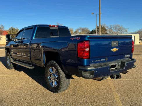 Used 2016 Chevrolet Silverado 2500 High Country w/ High Country Premium Package image 10
