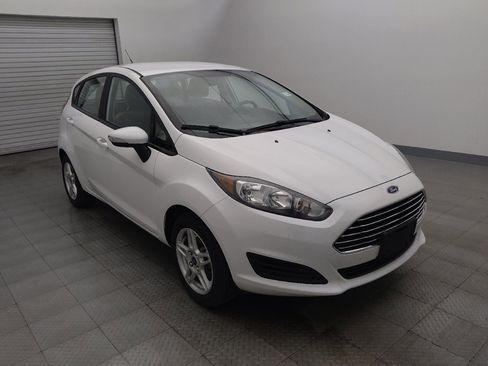 Used 2018 Ford Fiesta SE w/ Cold Weather Package FWD image 13