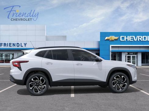 New 2026 Chevrolet Trax RS FWD image 5