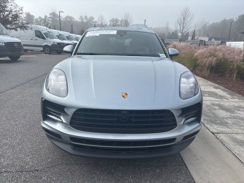 Used 2021 Porsche Macan image 9