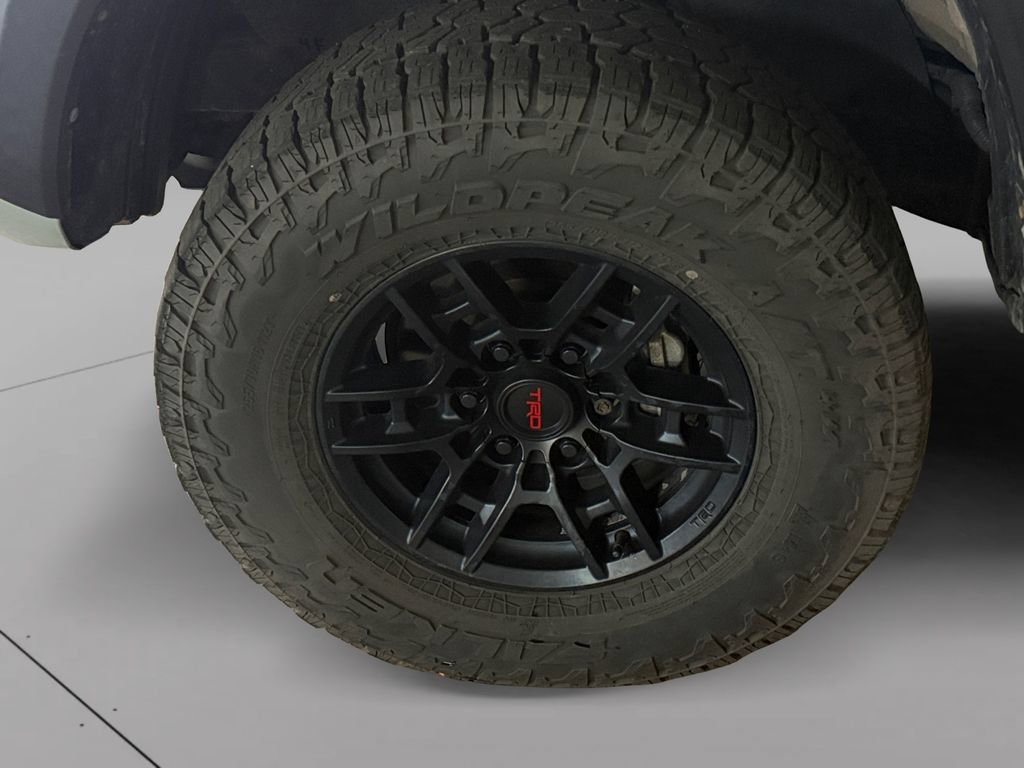 Used 2021 Toyota Tacoma TRD Pro AWD/4WD image 26