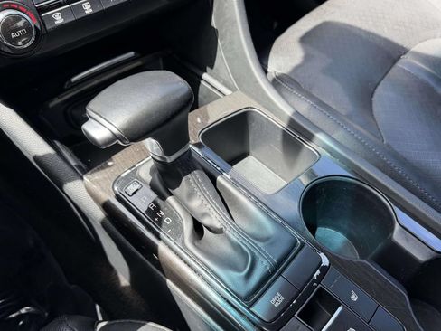 Used 2019 Kia Optima EX FWD image 25