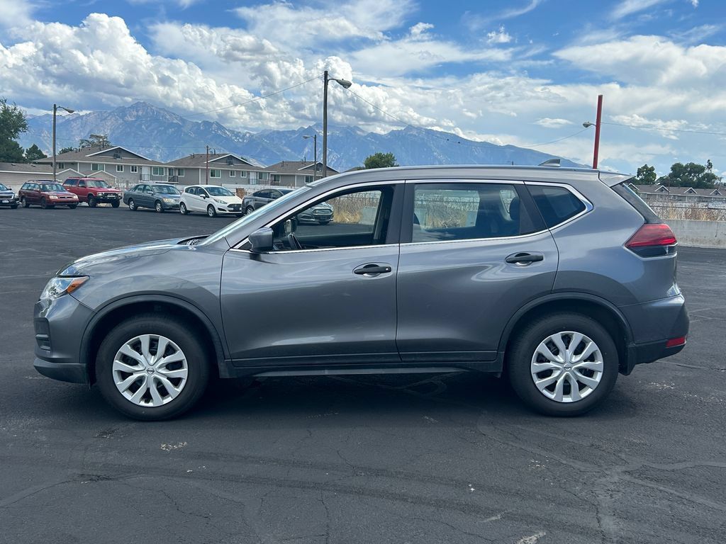 Used 2019 Nissan Rogue S AWD/4WD image 7