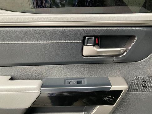 Certified 2025 Toyota Tundra Limited AWD/4WD image 11