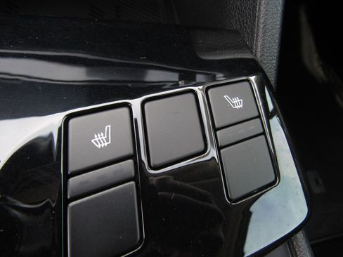 Used 2024 Kia Sportage SX image 24