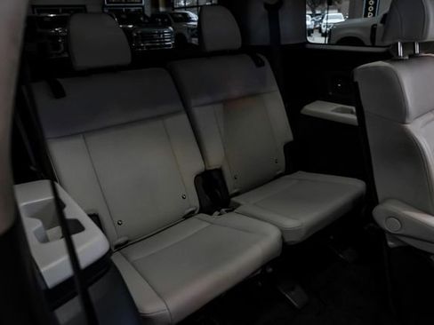 Used 2024 Hyundai Santa Fe Calligraphy AWD/4WD image 31