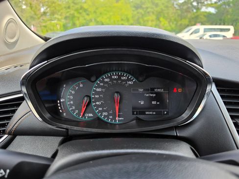 Used 2018 Chevrolet Trax LS AWD/4WD image 13