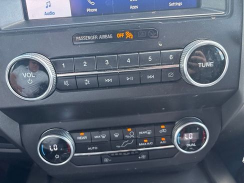Used 2021 Ford Expedition Max XLT AWD/4WD image 15
