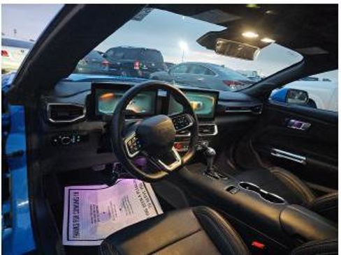 Used 2026 Ford Mustang Premium RWD image 3