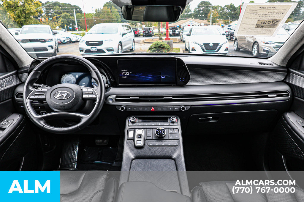 Used 2024 Hyundai Palisade Limited AWD/4WD image 30