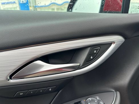 Used 2026 Buick Envision Avenir AWD/4WD image 18
