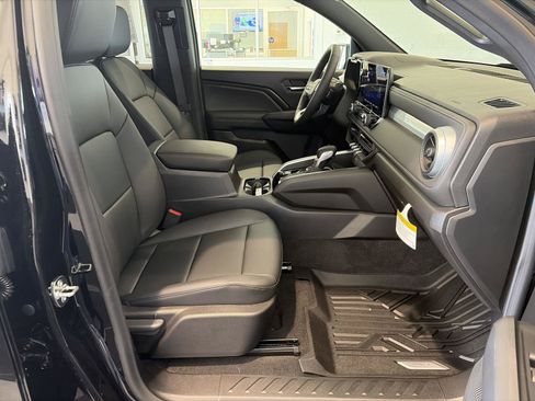 New 2026 Chevrolet Colorado LT w/ LT Convenience Package AWD/4WD image 15