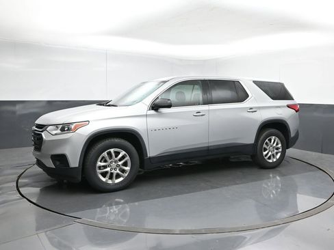 Used 2020 Chevrolet Traverse LS w/ LPO, Floor Liner Package image 2