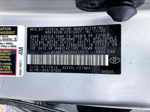 Used 2010 Toyota Camry LE image 37