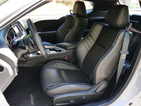 Used 2022 Dodge Challenger SRT Hellcat image 3