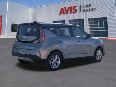 Used 2023 Kia Soul LX w/ Option Group 015 image 6