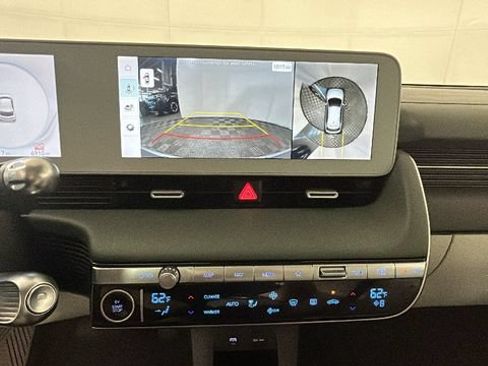Used 2023 Hyundai Ioniq 5 Limited AWD/4WD image 23