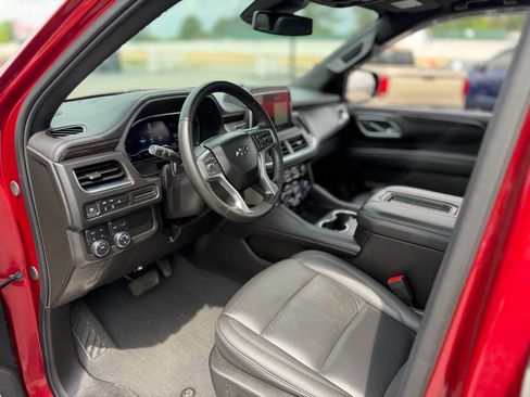 Used 2024 Chevrolet Tahoe Z71 AWD/4WD image 22