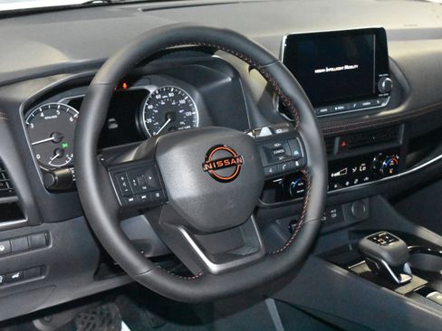 New 2026 Nissan Rogue SV AWD/4WD image 2