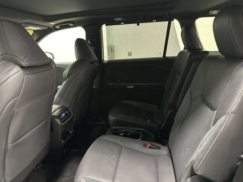 Used 2024 Lexus TX 500h AWD w/ Technology Package image 31