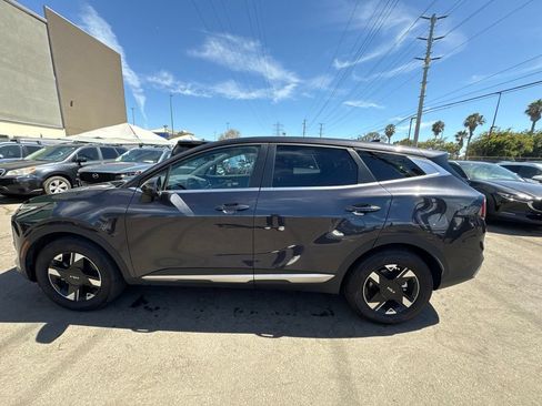 Used 2026 Kia Sportage LX FWD image 10