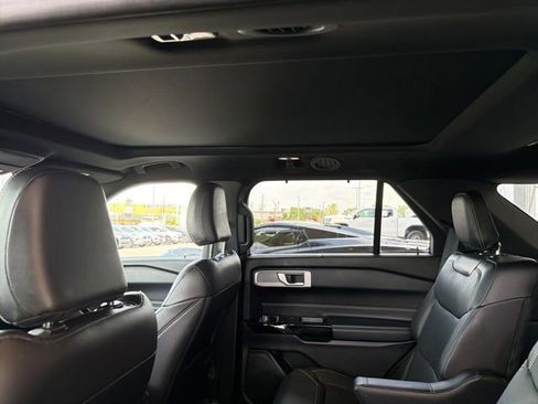 Used 2021 Ford Explorer ST w/ Equipment Group 401A AWD/4WD image 13