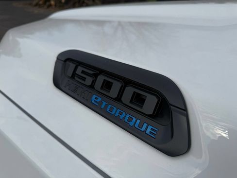 Used 2024 RAM 1500 Big Horn AWD/4WD image 11